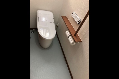 トイレの段差解消リフォーム